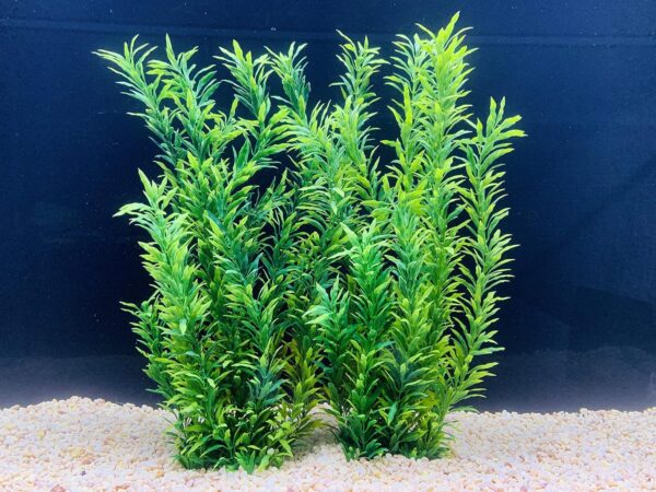 BEGONDIS 2 Pcs Artificial Water Plants, Fish Tank Aquarium Decorations, Made of Soft Plastic, Good for All Fish & Pets (Green-2)